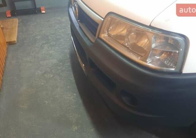 Білий Фіат Дукато, об'ємом двигуна 2.29 л та пробігом 250 тис. км за 4500 $, фото 2 на Automoto.ua