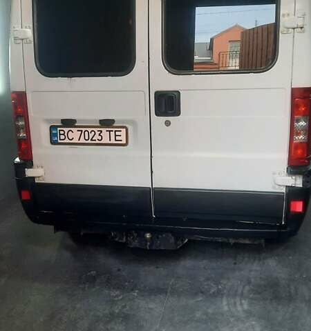 Білий Фіат Дукато, об'ємом двигуна 2.29 л та пробігом 250 тис. км за 4500 $, фото 9 на Automoto.ua