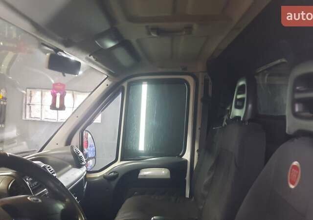 Білий Фіат Дукато, об'ємом двигуна 2.29 л та пробігом 250 тис. км за 4500 $, фото 16 на Automoto.ua