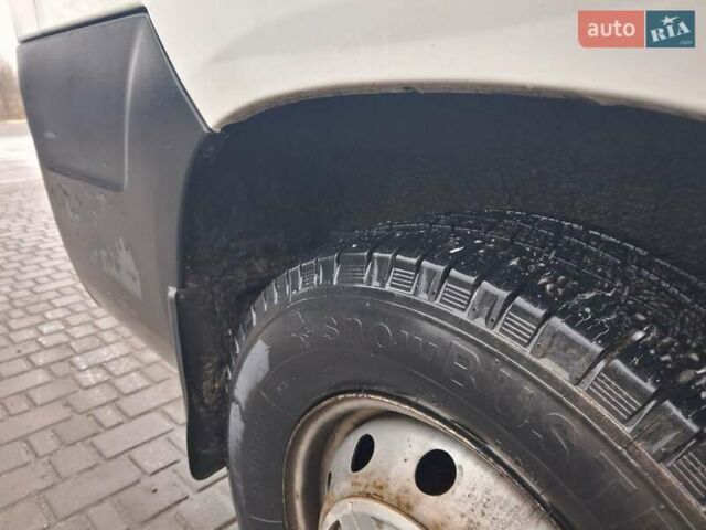 Белый Фиат Дукато, объемом двигателя 2.3 л и пробегом 358 тыс. км за 7900 $, фото 5 на Automoto.ua