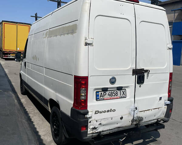 Белый Фиат Дукато, объемом двигателя 2.78 л и пробегом 304 тыс. км за 4450 $, фото 4 на Automoto.ua