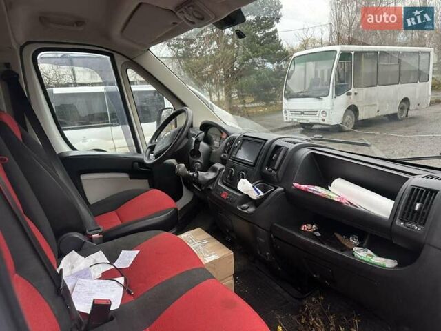 Білий Фіат Дукато, об'ємом двигуна 2.3 л та пробігом 185 тис. км за 7999 $, фото 4 на Automoto.ua