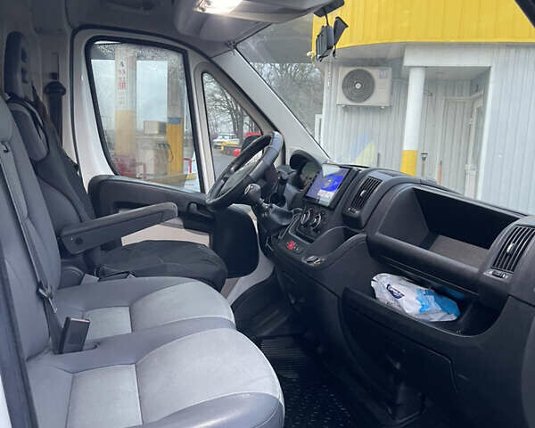 Білий Фіат Дукато, об'ємом двигуна 2 л та пробігом 380 тис. км за 8750 $, фото 8 на Automoto.ua