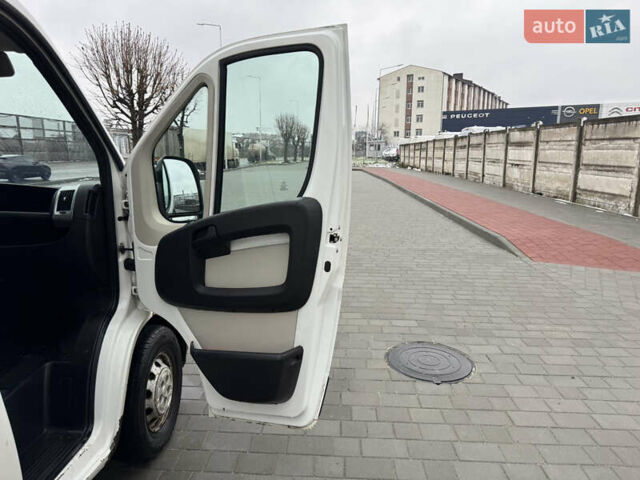 Білий Фіат Дукато, об'ємом двигуна 1.96 л та пробігом 316 тис. км за 6899 $, фото 24 на Automoto.ua