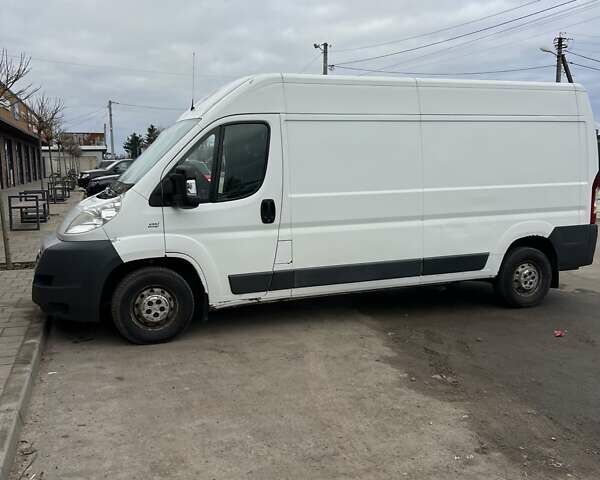 Білий Фіат Дукато, об'ємом двигуна 2.3 л та пробігом 470 тис. км за 7900 $, фото 2 на Automoto.ua