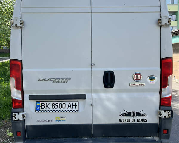 Белый Фиат Дукато, объемом двигателя 2.3 л и пробегом 710 тыс. км за 9800 $, фото 2 на Automoto.ua