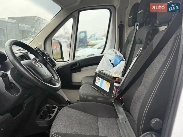 Белый Фиат Дукато, объемом двигателя 2.29 л и пробегом 250 тыс. км за 11800 $, фото 5 на Automoto.ua