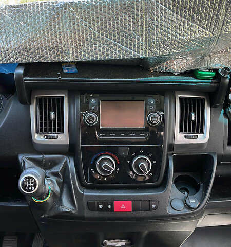 Белый Фиат Дукато, объемом двигателя 2.3 л и пробегом 710 тыс. км за 9800 $, фото 4 на Automoto.ua