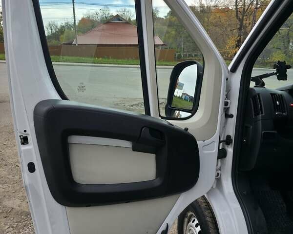 Білий Фіат Дукато, об'ємом двигуна 3 л та пробігом 440 тис. км за 15500 $, фото 15 на Automoto.ua