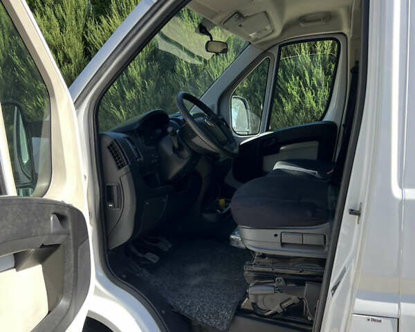 Белый Фиат Дукато, объемом двигателя 2.3 л и пробегом 222 тыс. км за 14400 $, фото 18 на Automoto.ua