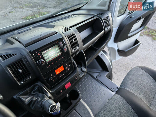 Белый Фиат Дукато, объемом двигателя 2.3 л и пробегом 242 тыс. км за 16400 $, фото 30 на Automoto.ua