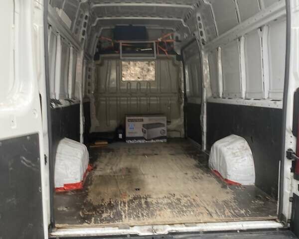 Фіат Дукато 2018 у Мукачеве на Automoto.ua Білий Фіат Дукато, об'ємом двигуна 2.29 л та пробігом 300 тис. км за 14999 $, фото 9 на Automoto.ua