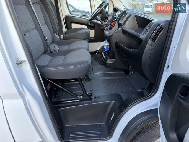 Белый Фиат Дукато, объемом двигателя 2.3 л и пробегом 242 тыс. км за 16400 $, фото 25 на Automoto.ua