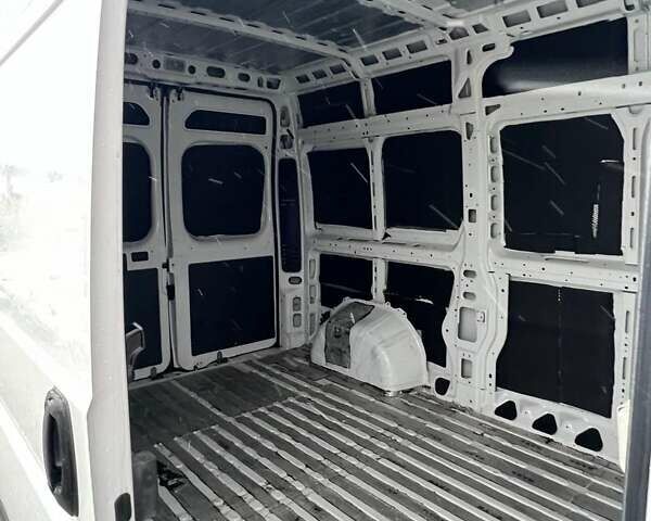 Білий Фіат Дукато, об'ємом двигуна 2.29 л та пробігом 85 тис. км за 20400 $, фото 12 на Automoto.ua