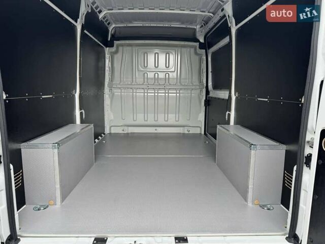 Белый Фиат Дукато, объемом двигателя 2.18 л и пробегом 3 тыс. км за 29698 $, фото 3 на Automoto.ua