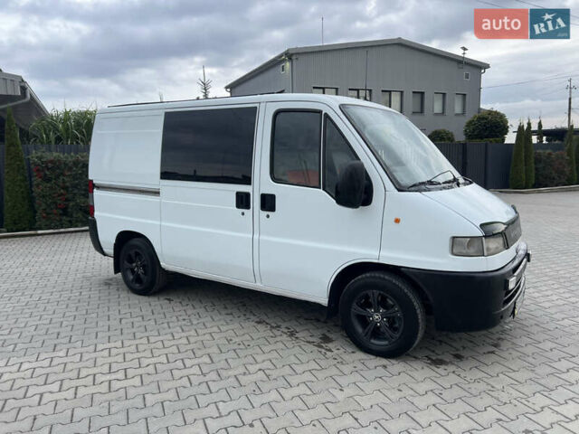 Білий Фіат Дукато, об'ємом двигуна 2.8 л та пробігом 400 тис. км за 3800 $, фото 1 на Automoto.ua