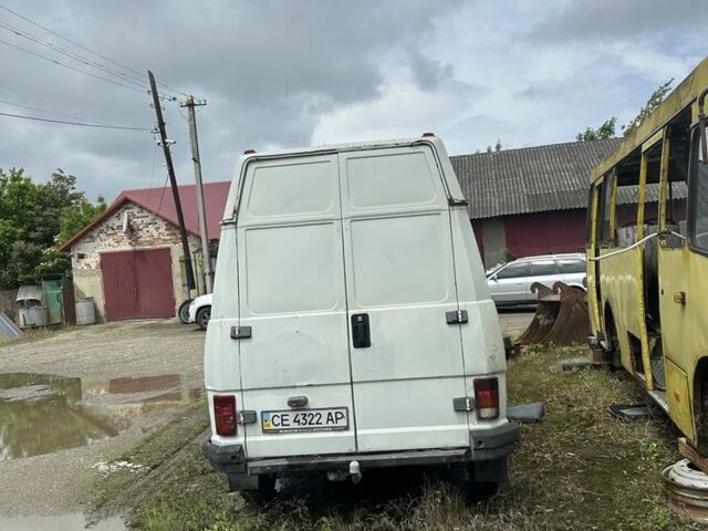 Белый Фиат Дукато, объемом двигателя 2.5 л и пробегом 350 тыс. км за 1000 $, фото 1 на Automoto.ua