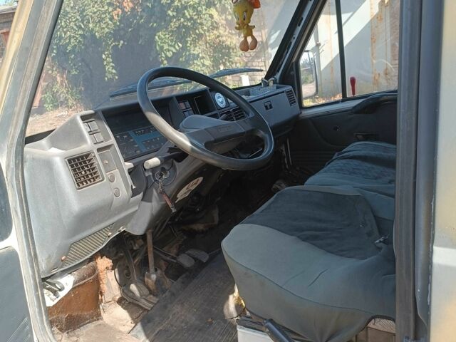 Белый Фиат Дукато, объемом двигателя 2.5 л и пробегом 250 тыс. км за 1300 $, фото 5 на Automoto.ua