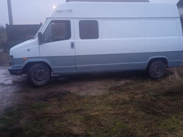 Белый Фиат Дукато, объемом двигателя 0 л и пробегом 500 тыс. км за 1200 $, фото 4 на Automoto.ua