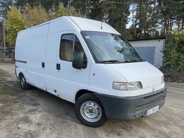 Белый Фиат Дукато, объемом двигателя 2.5 л и пробегом 323 тыс. км за 2700 $, фото 1 на Automoto.ua