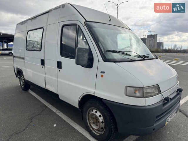 Белый Фиат Дукато, объемом двигателя 2.5 л и пробегом 350 тыс. км за 1900 $, фото 2 на Automoto.ua