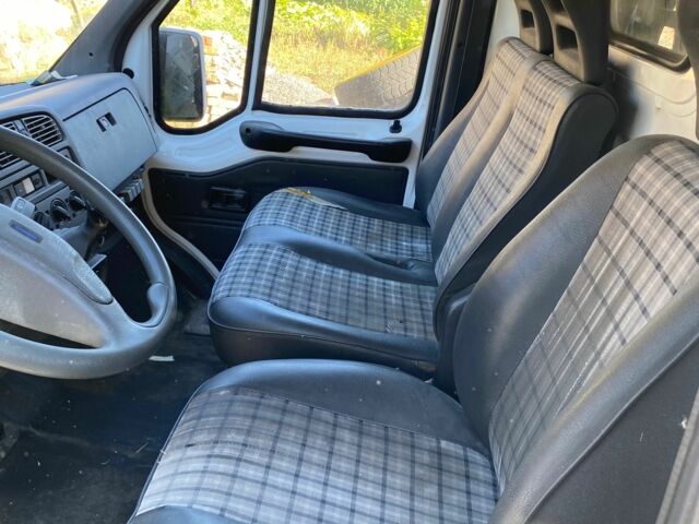 Белый Фиат Дукато, объемом двигателя 2.5 л и пробегом 200 тыс. км за 953 $, фото 5 на Automoto.ua