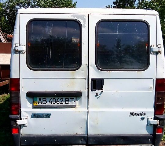 Белый Фиат Дукато, объемом двигателя 1.9 л и пробегом 200 тыс. км за 1100 $, фото 5 на Automoto.ua