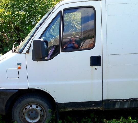 Белый Фиат Дукато, объемом двигателя 1.9 л и пробегом 200 тыс. км за 1100 $, фото 6 на Automoto.ua