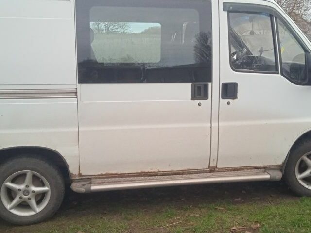 Белый Фиат Дукато, объемом двигателя 1.9 л и пробегом 2 тыс. км за 2900 $, фото 8 на Automoto.ua