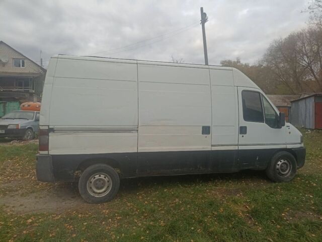 Білий Фіат Дукато, об'ємом двигуна 2.5 л та пробігом 500 тис. км за 1000 $, фото 1 на Automoto.ua