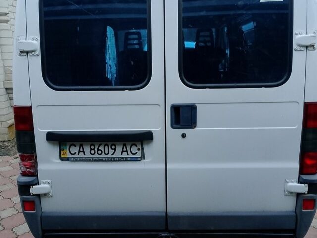 Белый Фиат Дукато, объемом двигателя 2.5 л и пробегом 270 тыс. км за 3600 $, фото 4 на Automoto.ua