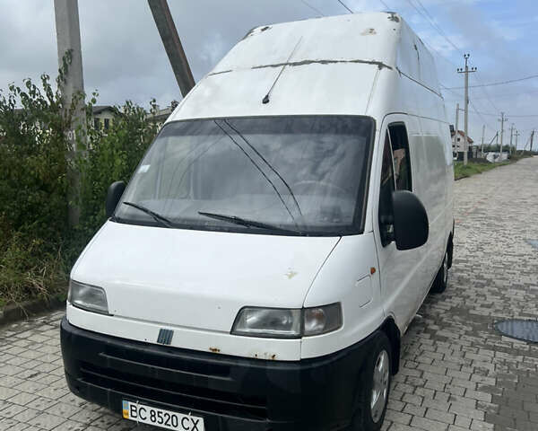 Белый Фиат Дукато, объемом двигателя 2.8 л и пробегом 559 тыс. км за 3300 $, фото 1 на Automoto.ua