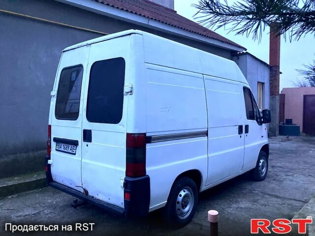 Белый Фиат Дукато, объемом двигателя 1.9 л и пробегом 355 тыс. км за 2000 $, фото 1 на Automoto.ua