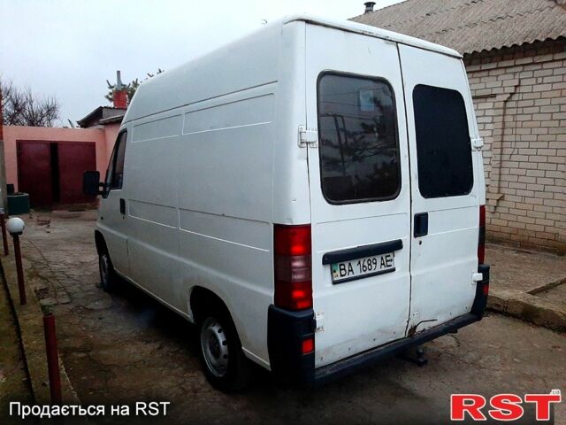 Белый Фиат Дукато, объемом двигателя 1.9 л и пробегом 355 тыс. км за 2000 $, фото 6 на Automoto.ua