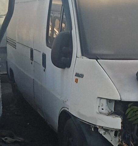 Белый Фиат Дукато, объемом двигателя 2.8 л и пробегом 500 тыс. км за 923 $, фото 3 на Automoto.ua