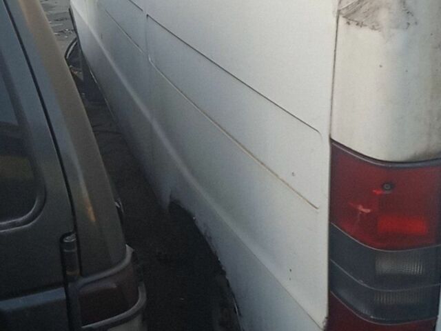 Белый Фиат Дукато, объемом двигателя 2.8 л и пробегом 500 тыс. км за 923 $, фото 1 на Automoto.ua