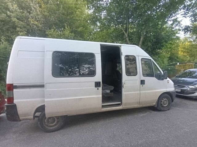 Белый Фиат Дукато, объемом двигателя 2.8 л и пробегом 450 тыс. км за 4000 $, фото 5 на Automoto.ua