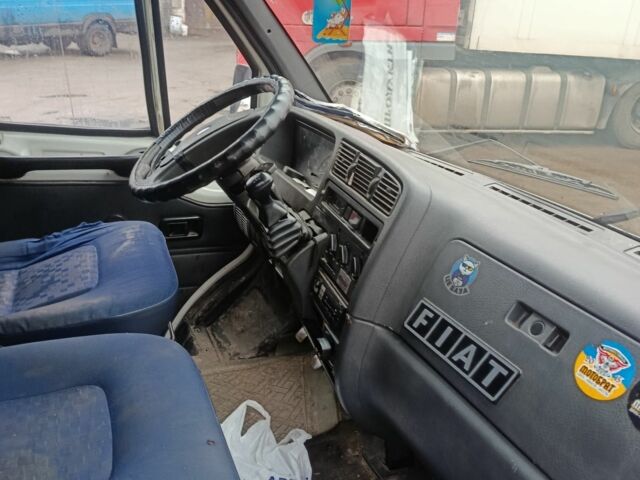 Белый Фиат Дукато, объемом двигателя 2.8 л и пробегом 290 тыс. км за 2840 $, фото 2 на Automoto.ua