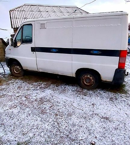 Белый Фиат Дукато, объемом двигателя 1.9 л и пробегом 397 тыс. км за 1500 $, фото 3 на Automoto.ua