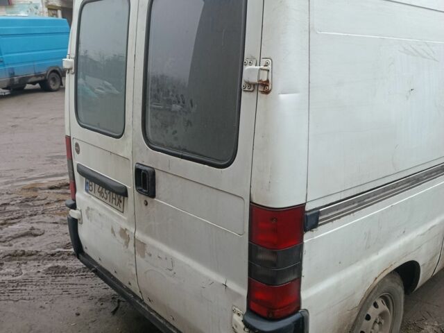 Белый Фиат Дукато, объемом двигателя 2.8 л и пробегом 290 тыс. км за 2840 $, фото 3 на Automoto.ua