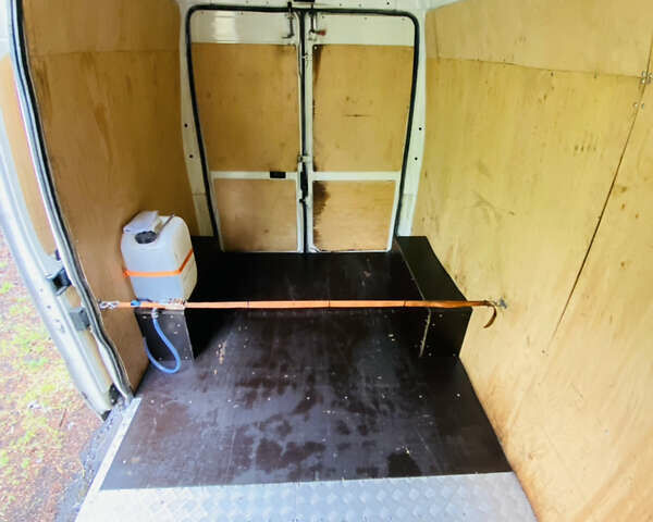 Белый Фиат Дукато, объемом двигателя 2.5 л и пробегом 370 тыс. км за 4300 $, фото 17 на Automoto.ua
