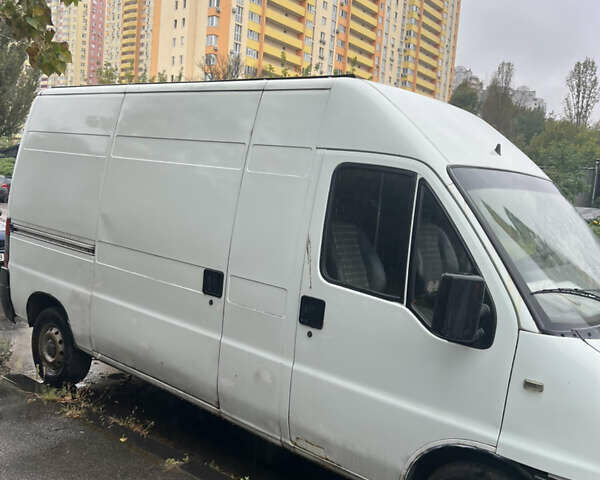 Белый Фиат Дукато, объемом двигателя 2.8 л и пробегом 539 тыс. км за 2999 $, фото 2 на Automoto.ua