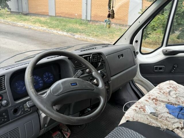 Белый Фиат Дукато, объемом двигателя 2.8 л и пробегом 390 тыс. км за 1550 $, фото 7 на Automoto.ua