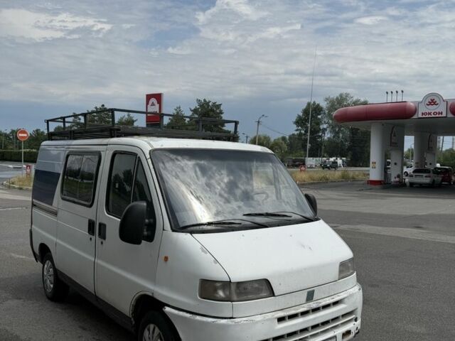 Белый Фиат Дукато, объемом двигателя 2.8 л и пробегом 390 тыс. км за 1550 $, фото 2 на Automoto.ua
