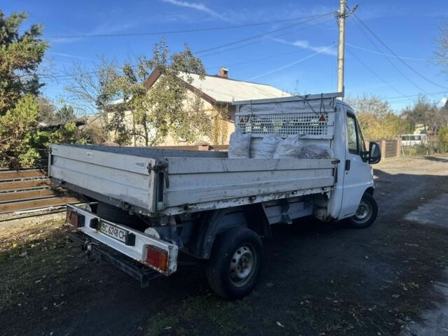 Білий Фіат Дукато, об'ємом двигуна 2.8 л та пробігом 300 тис. км за 1800 $, фото 2 на Automoto.ua