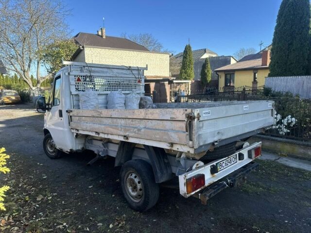 Білий Фіат Дукато, об'ємом двигуна 2.8 л та пробігом 300 тис. км за 1800 $, фото 1 на Automoto.ua