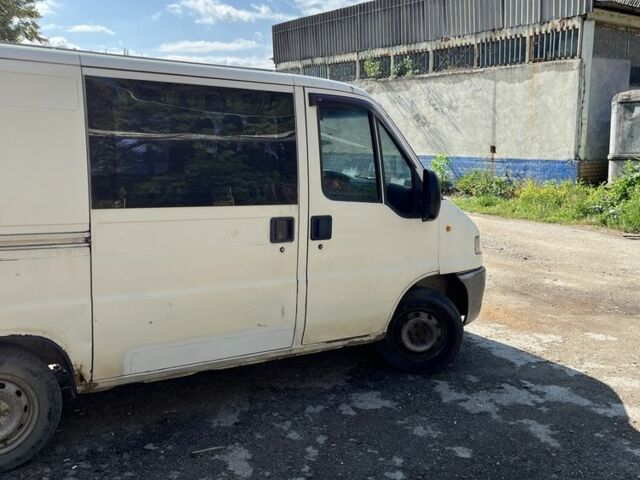 Білий Фіат Дукато, об'ємом двигуна 1.9 л та пробігом 370 тис. км за 1299 $, фото 4 на Automoto.ua