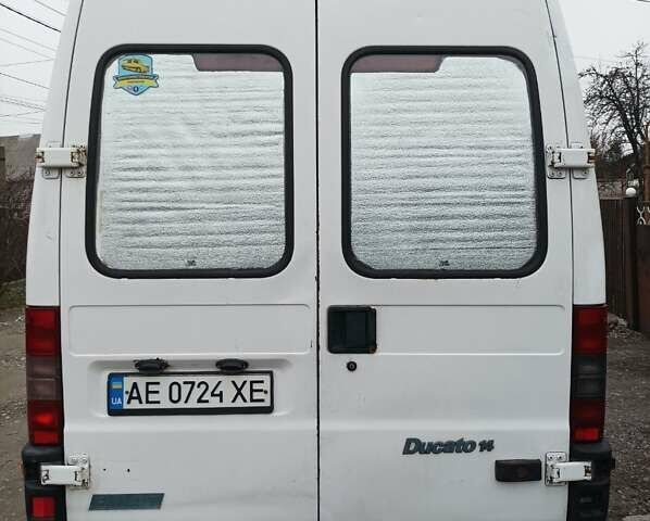 Белый Фиат Дукато, объемом двигателя 2.8 л и пробегом 380 тыс. км за 3500 $, фото 6 на Automoto.ua