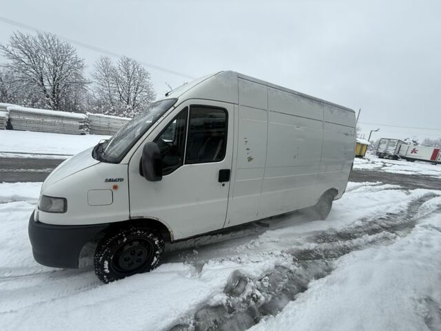 Белый Фиат Дукато, объемом двигателя 2.8 л и пробегом 400 тыс. км за 1850 $, фото 1 на Automoto.ua