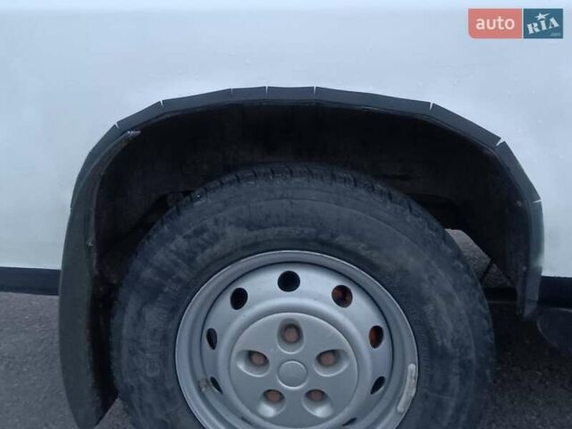 Белый Фиат Дукато, объемом двигателя 2.8 л и пробегом 264 тыс. км за 6700 $, фото 10 на Automoto.ua